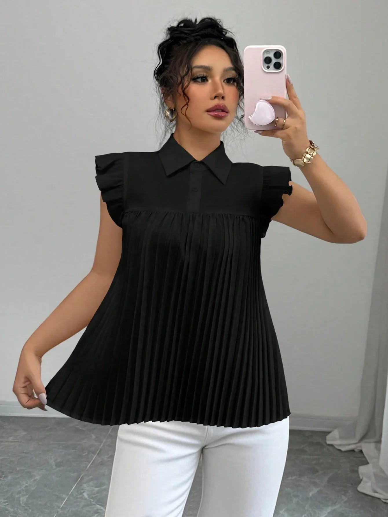 

Элегантная женская блузка в французском стиле с короткими рукавами и плиссировкой, черная