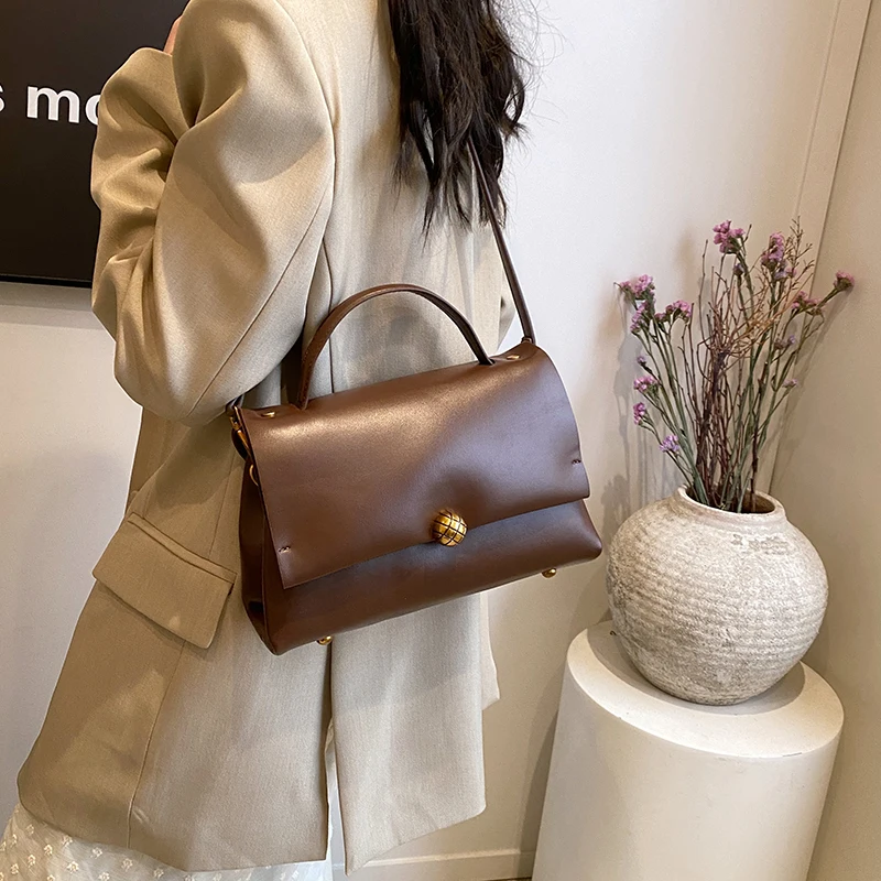 LEFTSIDE Simple Small Crossbody Bags with Short Handle for Women 2024 New Trend Fashion Leather Shoulder Bag Females Handbags