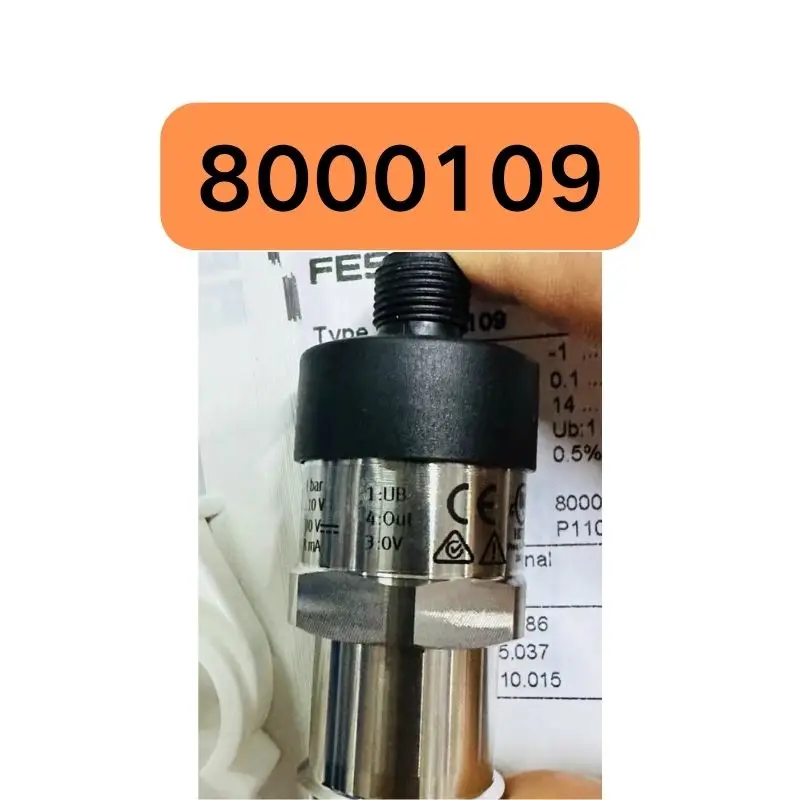 New SPTW-B2R-G14-VD-M12 8000109 pressure transmitter in stock for quick delivery