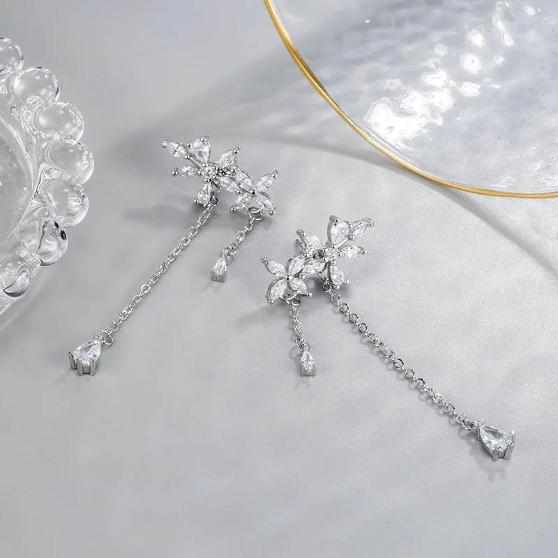 925 Pure Silver Fringed Flower Stud Earrings Korean Style Fashionable Design Exquisite Luxurious Simple Accessory for Women