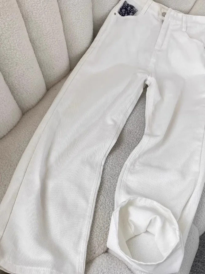 Jeans in denim a gamba dritta a vita alta da donna Primavera 2025 Nuova lettera Sle Splicing Pantaloni lunghi larghi a gamba larga Effetto dimagrante