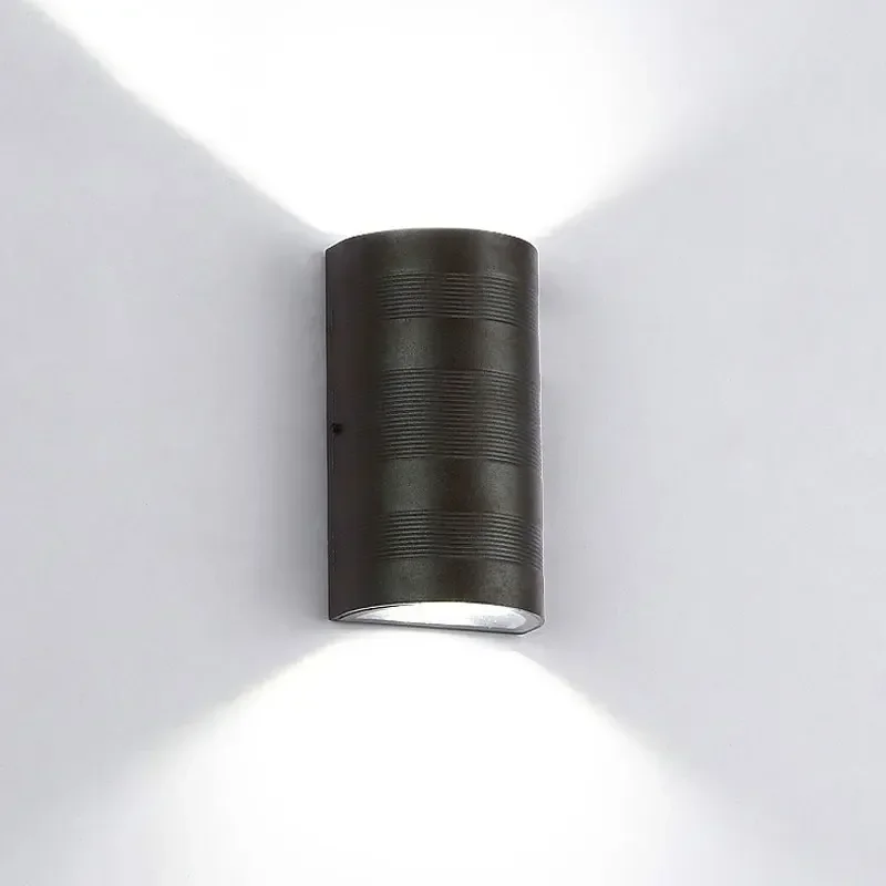 Modern simplicity outdoor IP65 waterproof LED creative personality  Oil barrel shape wall light outdoor or indoor wall lamp