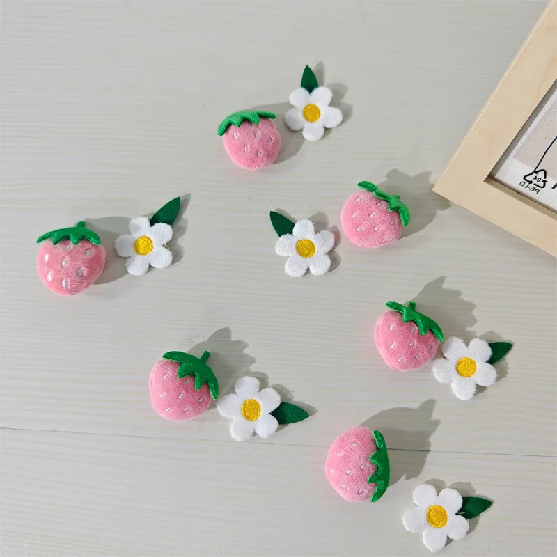 10PCS Cute cotton plush strawberry flower patch accessories hat bag clothing hair accessories brooch decorative materials