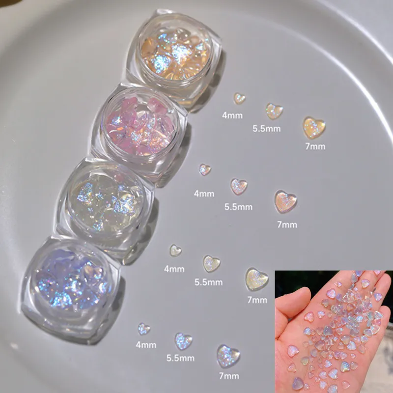 50 adet Glitter Aurora Kalp Nail Art Rhinestones Karışık Boyut 3D Reçine Aşk Tırnak Takılar DIY Manikür Takı Tırnak Dekor Aksesuarları