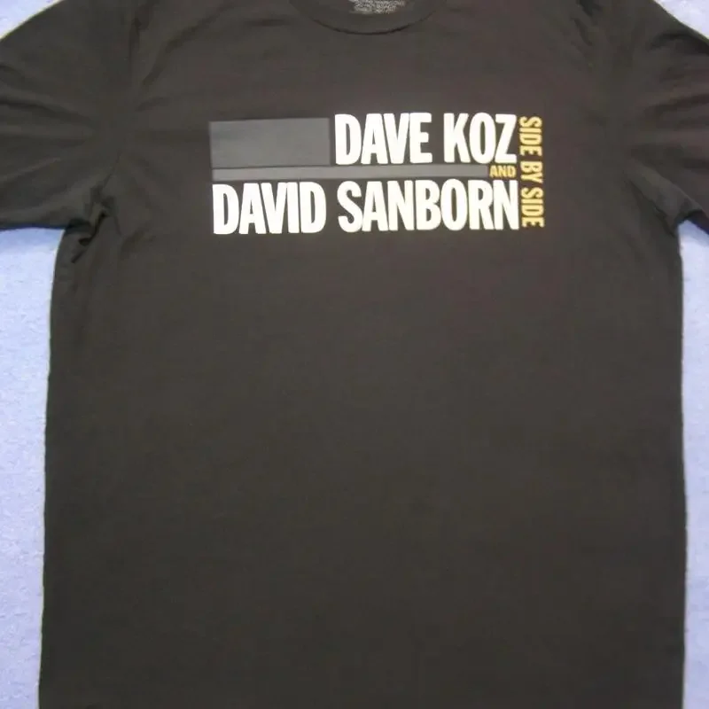 Camiseta negra de la gira de conciertos de Dave Koz y David Sanborn