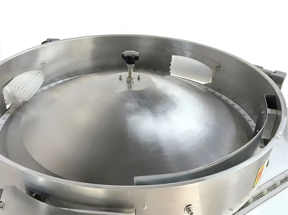 آلة التعبئة والتغليف الأفقية لحلوى الشوكولاتة الصغيرة الأوتوماتيكية بالكامل عالية الجودة