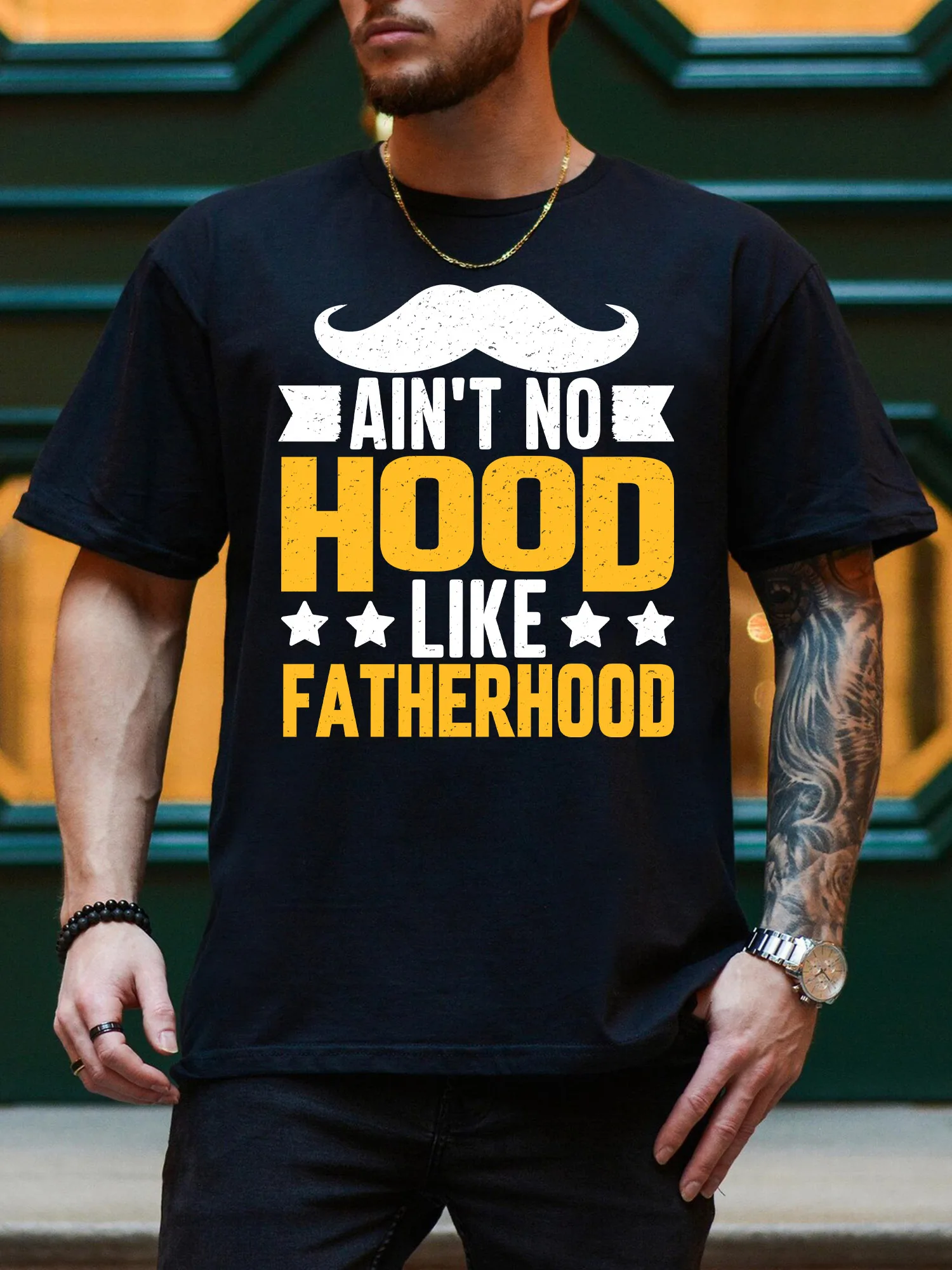 

Мужская футболка с рисунком Ain't No Hood Like Fatherhood, повседневная черная футболка из чистого хлопка, легкая футболка с круглым вырезом