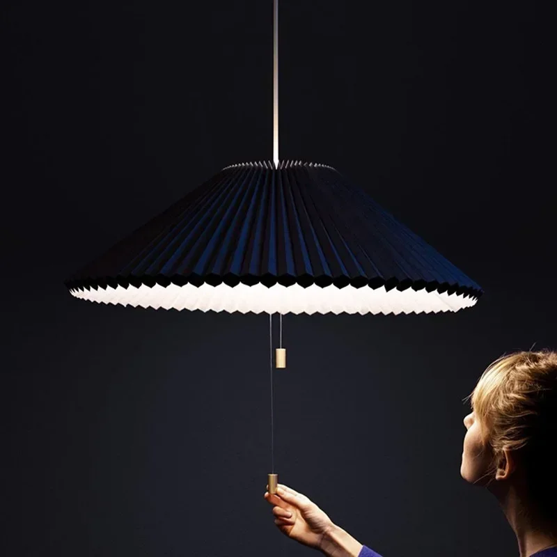 Lampadari di Design a ombrello in tessuto deformato pieghettato lampadari moderni a LED per la decorazione della casa per la camera da letto soggiorno sala da pranzo apparecchi di illuminazione