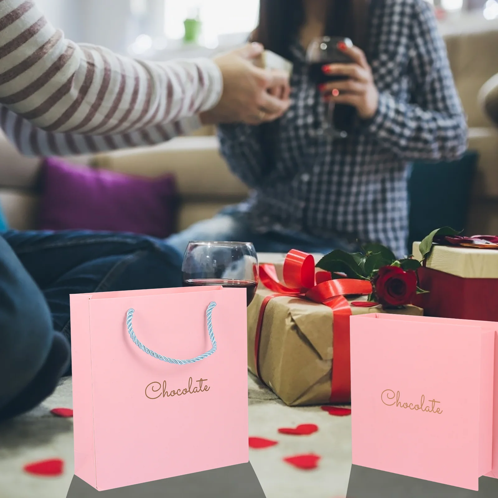 

Exquisite Heart Shaped Chocolate Packing Box 9 Compartments Stylish Durable Safe for Festivals Parties Gifts Chocolate Gift Box