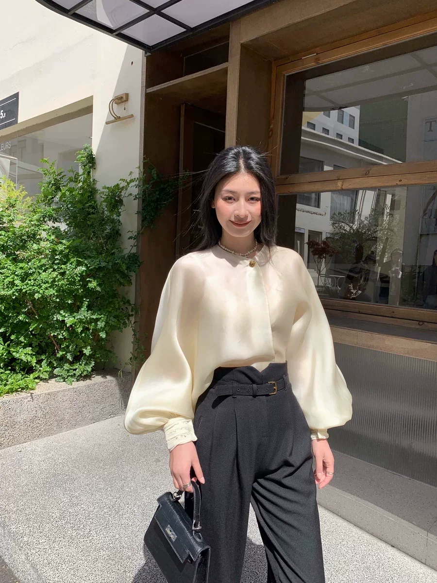 Chemise élégante en satin pour - Silk Blouse Button avis et prix