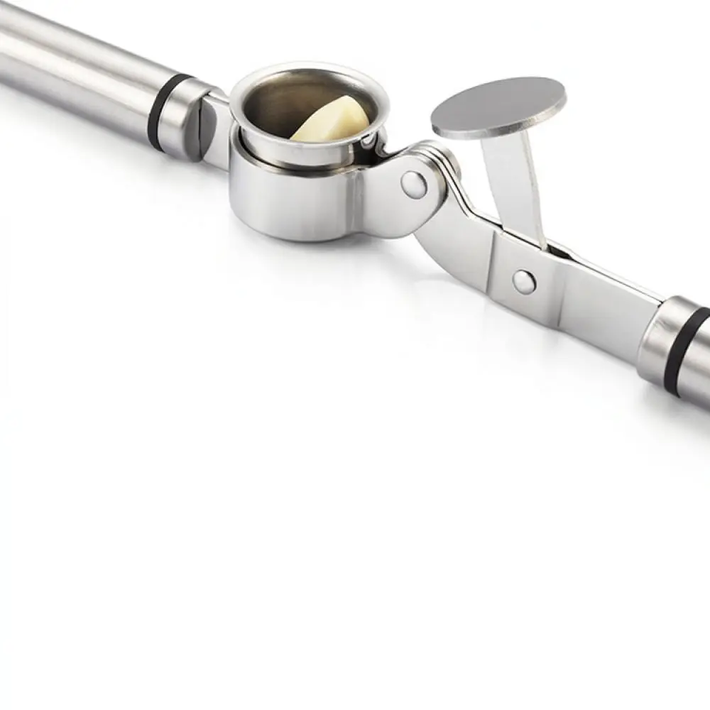 Efficient Stainless Steel Garlic Press Manual Crusher Kitchen Gadget Durable Mincer For Quick Garlic Processing