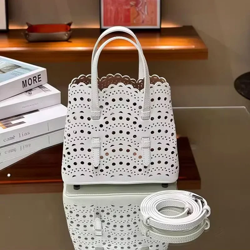 2026 Hochwertige Damen-Tragetasche, Nischendesign Retro Vielseitige Schultertasche, Trendige Wellenförmige Ausgehöhlte Umhängetasche für Frauen – Detail 7