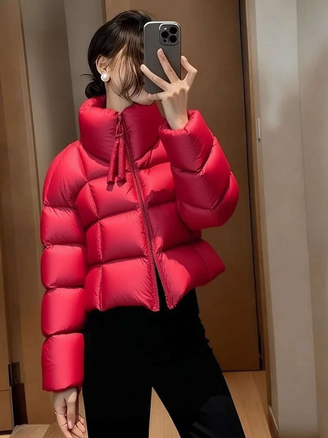 

Sli ort Puffer Jaet Женское пуховое красное пальто Winter Thi Верхняя одежда Ele Sle Regular Fit White Du Feather