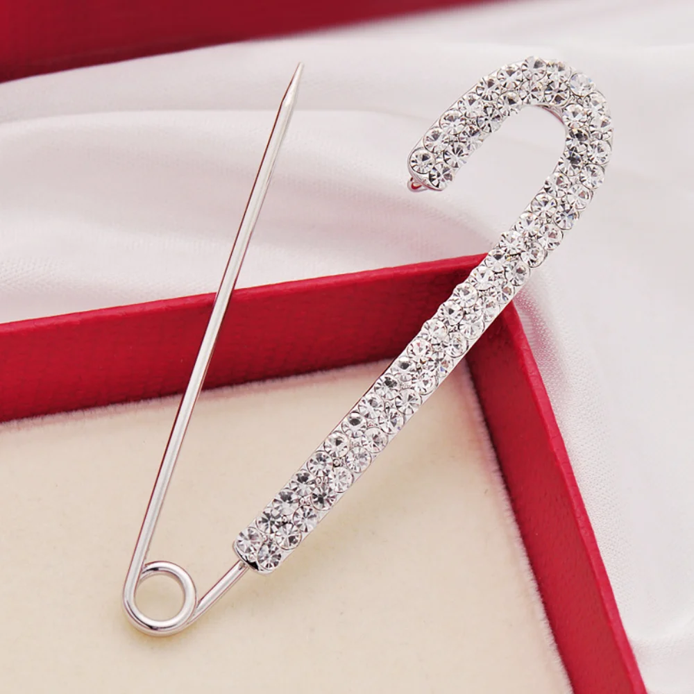 หรูหราโลหะ Pin ความปลอดภัย Pin Gold สี Silver Rhinestones เข็มกลัด Zircon กางเกงยีนส์ขนาดใหญ่หัวเข็มขัดกางเกงยีนส์