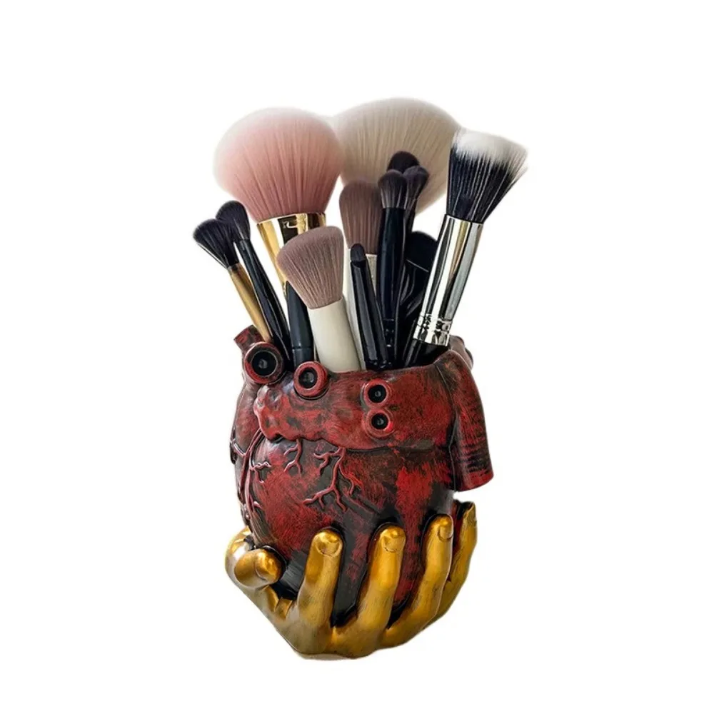 

Unique Vinyl Heart-Shaped Pen Holder Simulation Decorative Makeup Brush Storage Box Vintage Desktop Organizer for Home