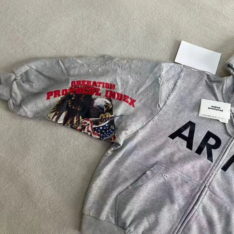 2025ss التالفة حفرة المرقعة مشروع G/R بلوزات شارع العليا التطريز فضفاض الرجال النساء زمم سترة معطف #3