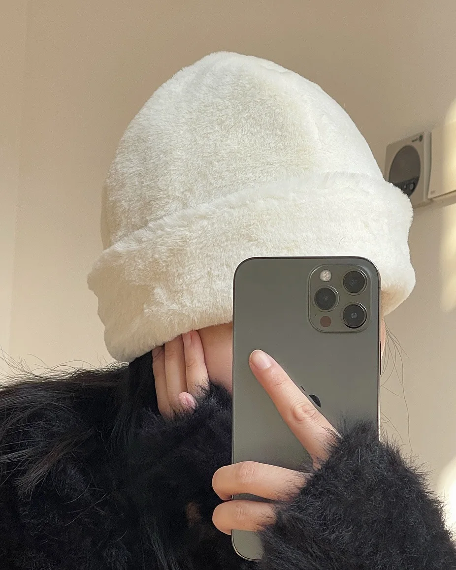 

Korean Style Women Plush Knitted Hat Multicolor Versatile Ladies Furry Pile Hats Autumn Winter Cap