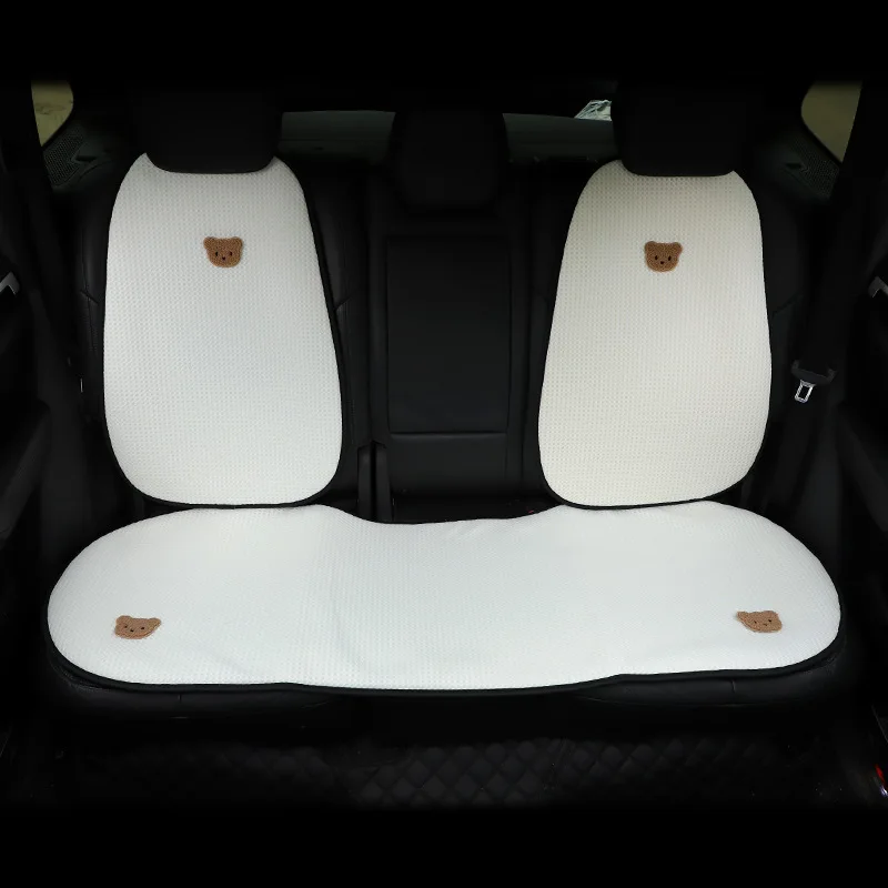 Zomer Auto Kussen Ijs Zijde Ademende Mesh Beer Auto Comfortabele Stoel Cool Pad Schattige Auto Interieur Benodigdheden