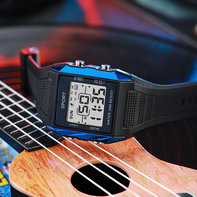 Outdoor sports electronic watch, square multifunctional men's and women's alarm clock watch