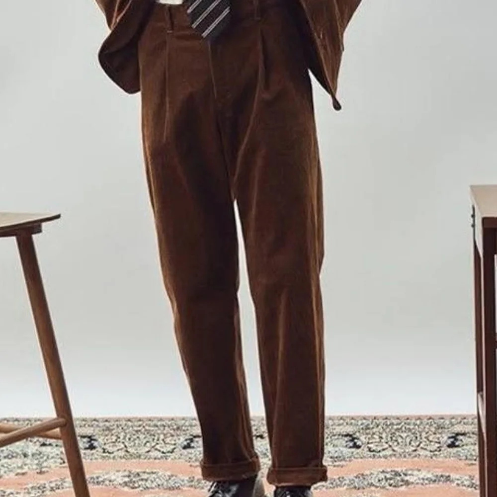 

Mens Velvet Suit Pants Pleated Tapered Trousers Comfortable Breathable Business Casual Formal Office Wear Plus Size Slim Fit Dre