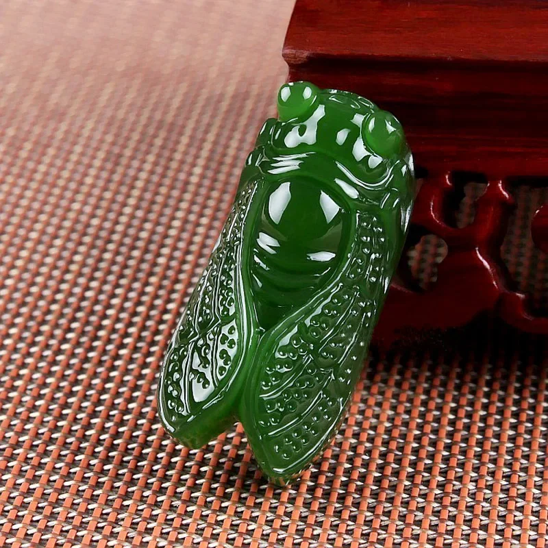 Chinese Natural Jade Green Hand-carved Cicada Pendant Fashion Boutique Jewelry Men and Women Jade Necklace Popular Gifts