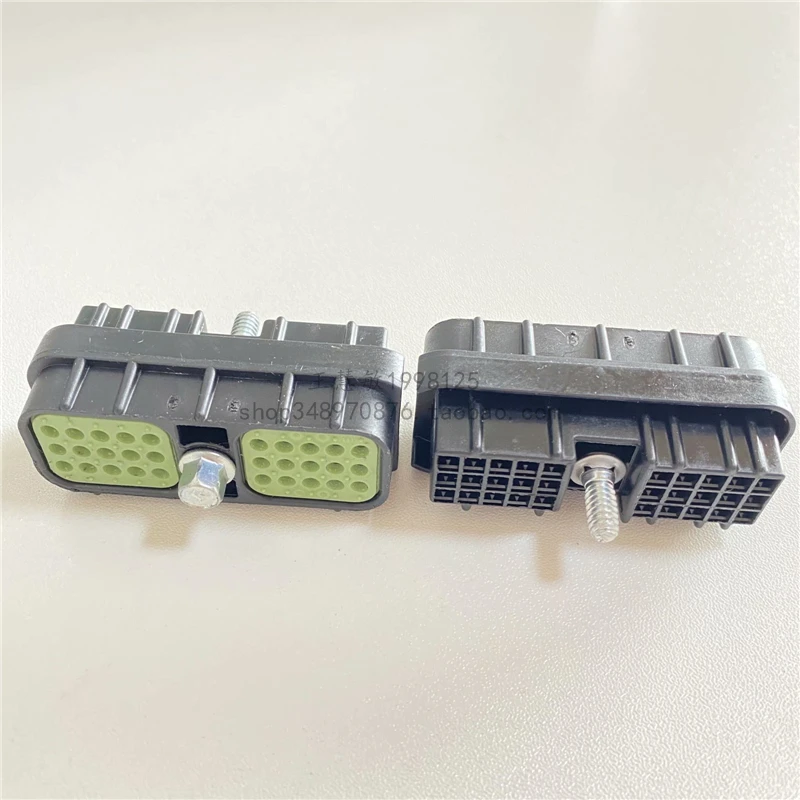 ปลั๊กเชื่อมต่ออัตโนมัติ 15492542 แบบ 30 ขา ตัวเมีย พร้อมปลอกหุ้ม