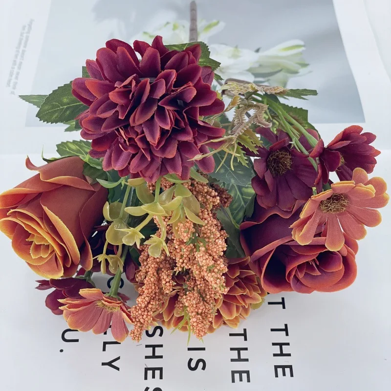 7 Zweige Künstlicher Blumenstrauß, Kunstrosen, Gänseblümchen, Chrysanthemen für Hochzeit, Heimdekoration, Tischdekoration, Partydekoration – Detail 9