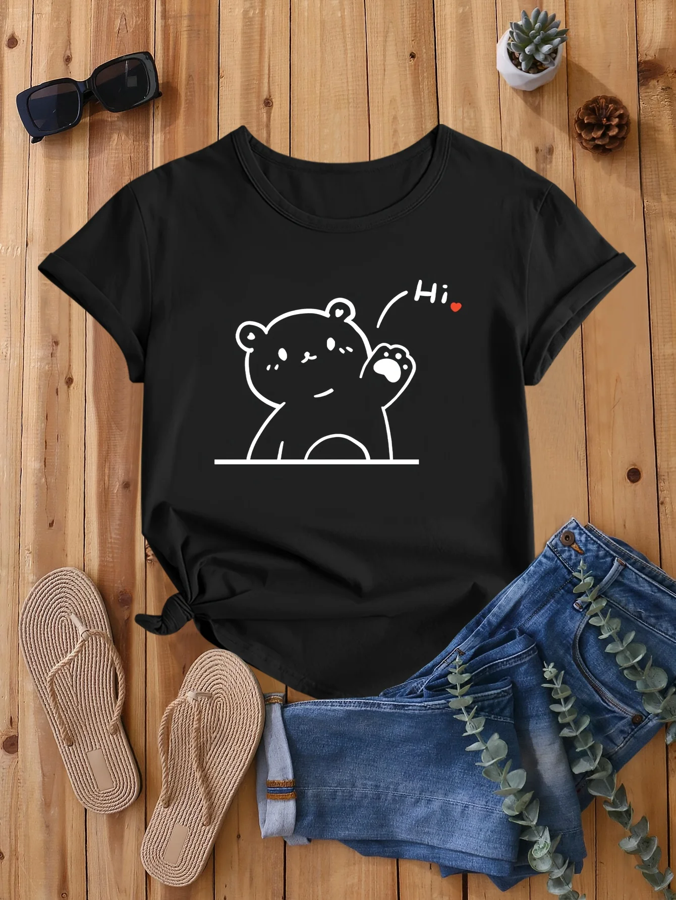 

Женская футболка с милым принтом медведя и сердца, летняя повседневная футболка с круглым вырезом, из мягкой ткани, модный топ с узором, повседневная женская одежда больших размеров