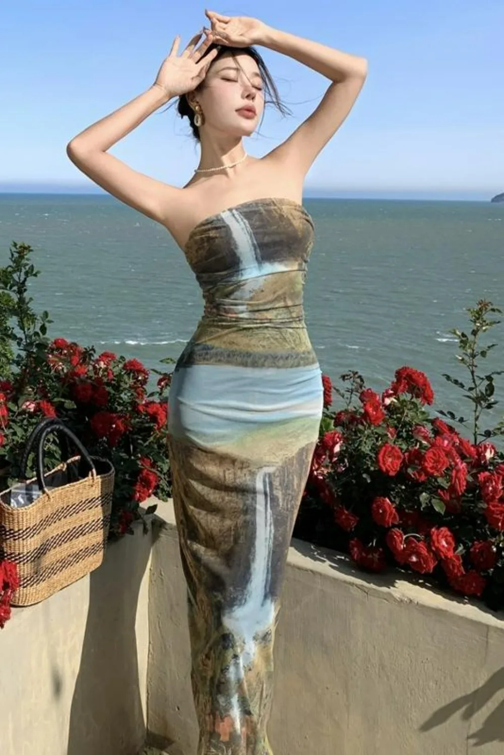 Frühlings-Debütkleid, schulterfreies, figurbetontes Kleid aus Tüll, gerüschtes Blumen-Maxikleid, Gala-Abendkleidung, romantische Rokoko-Revival-Ästhetik