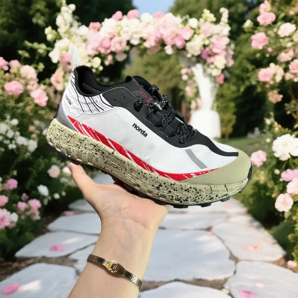 

Carbon Plate Outdoor Trail Running Shoes, Racing Lightweight Wear-Resistant Shock-Absorbing Anti-Slip Men's & Women's Shoes