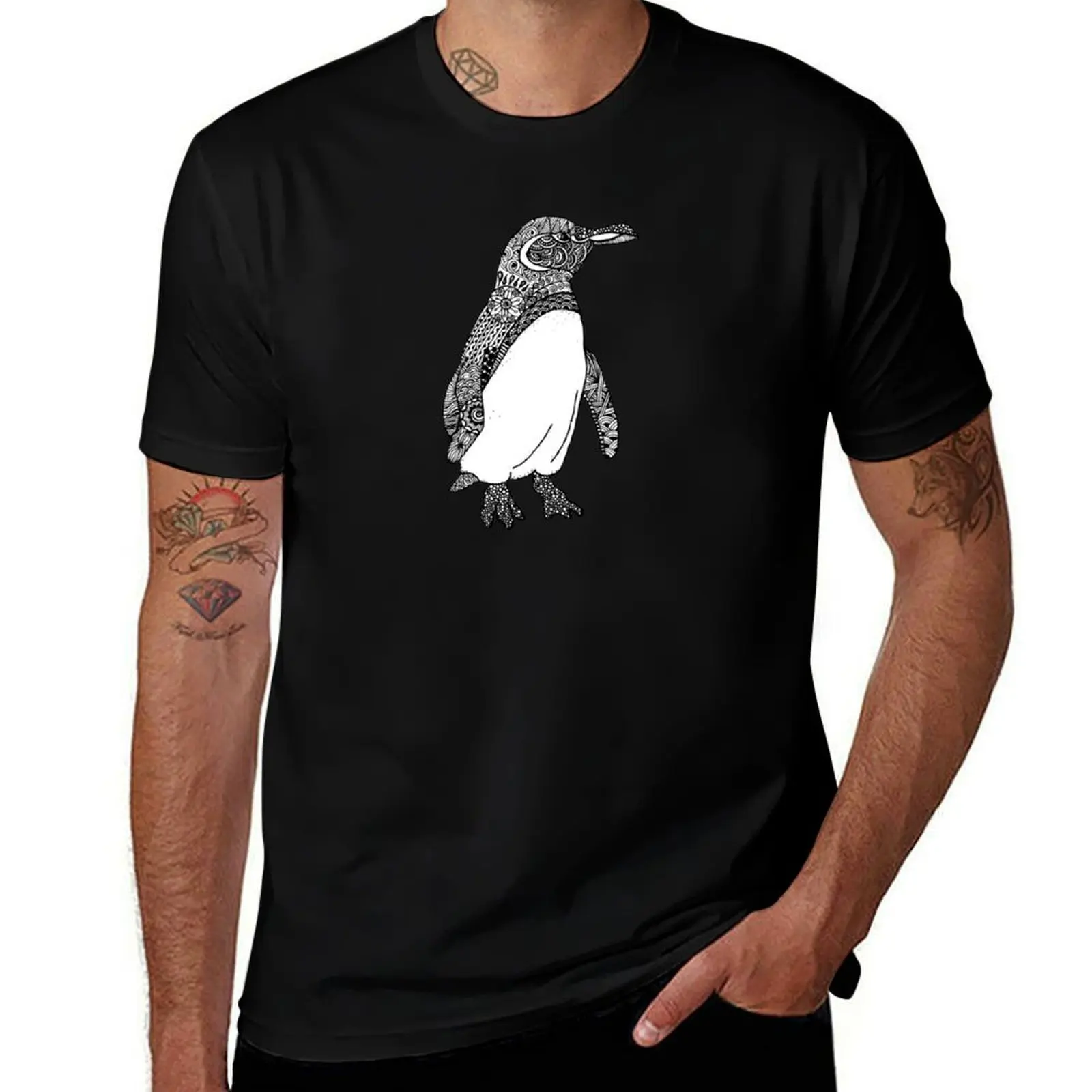 

GALAPAGOS PENGUIN T-Shirt Casual Loose Fit Summer Tee Shirt