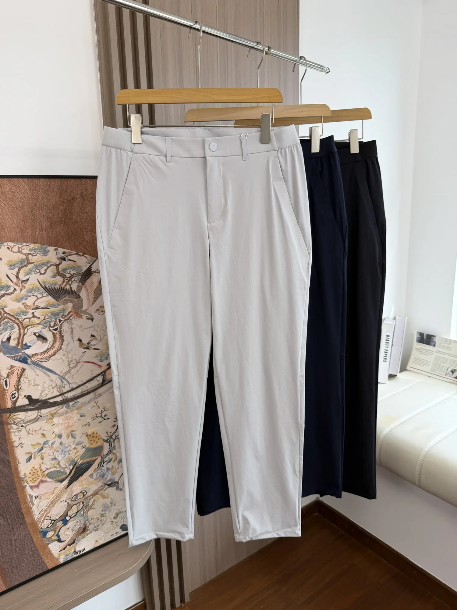 Men's Spring Summer Lightweight Breathable Casual Pants 3D Tailoring Golf Theme Sporty Straight Leg Pants Loose Fit