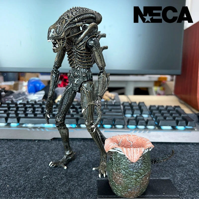 Genuine Neca Abnormality Battle Iron Blood Warrior Abnormality Folded Head Abnormality Egg 7-inch Action Figure Collection Model