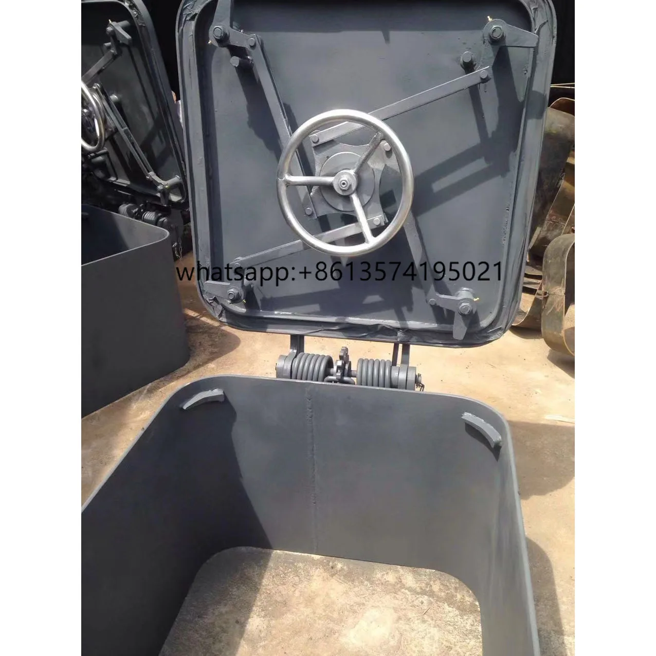 

High Quality Small Marine Watertight Hatch Cover Steel with Durable Hinge for Ship