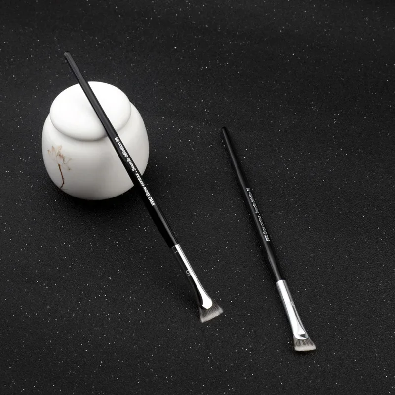 Professional S36 Flat Eyebrow Contour Sourcils Definition Eyeshadow Buffer Makeup Brush