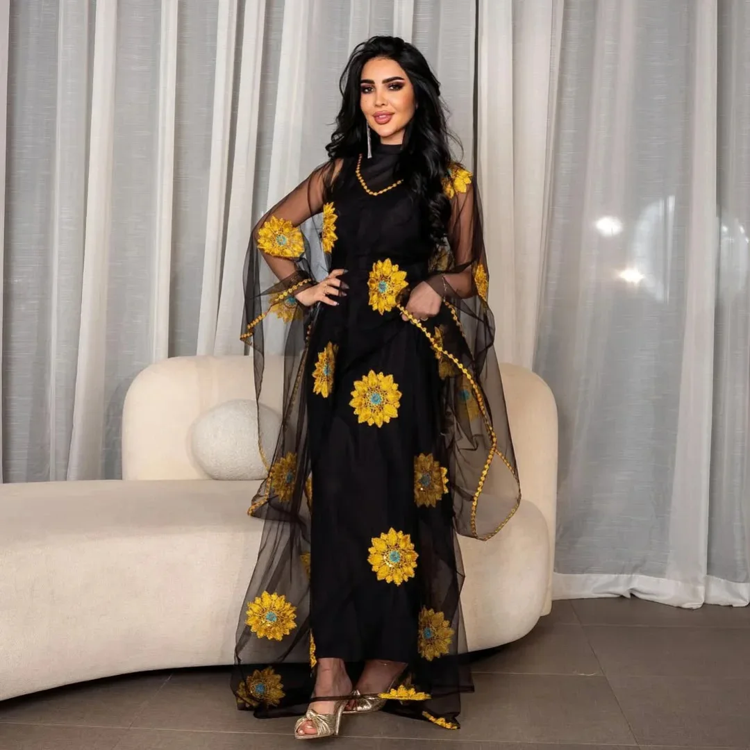 

High-End Floral Embroidery Tulle Evening Gown Black Inner Wear Long Dress Women's 2026 Spring New Arrival Loose Evening Gown