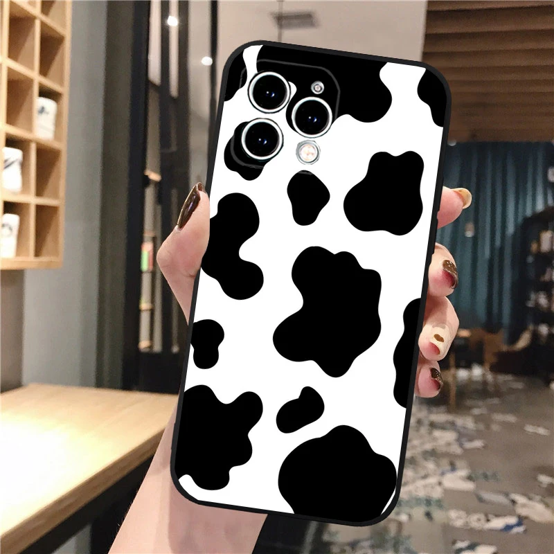 Milk Cow Print Phone Case For iphone 17 Pro Max Air 16 15 14 13 Pro Max 15 16 Pro 15Plus