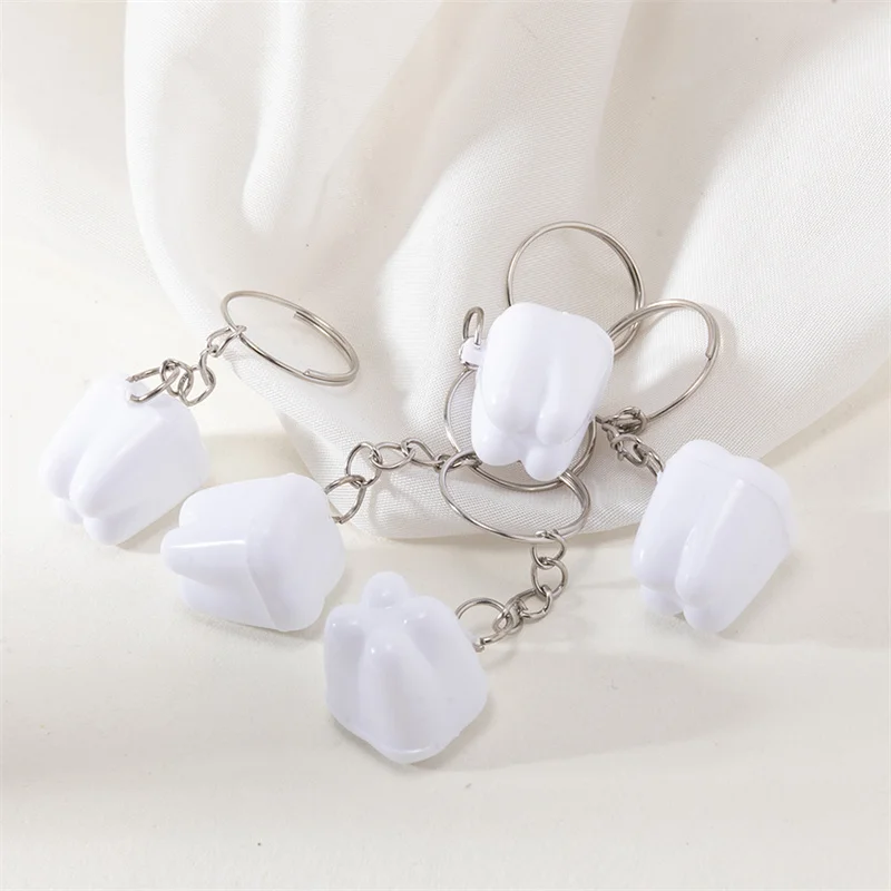 5PCS Simulation Cartoon Teeth Keychain White Teeth Keyring Key Chains Resin Tooth Shape Key Rings For Women Jewelry Gift