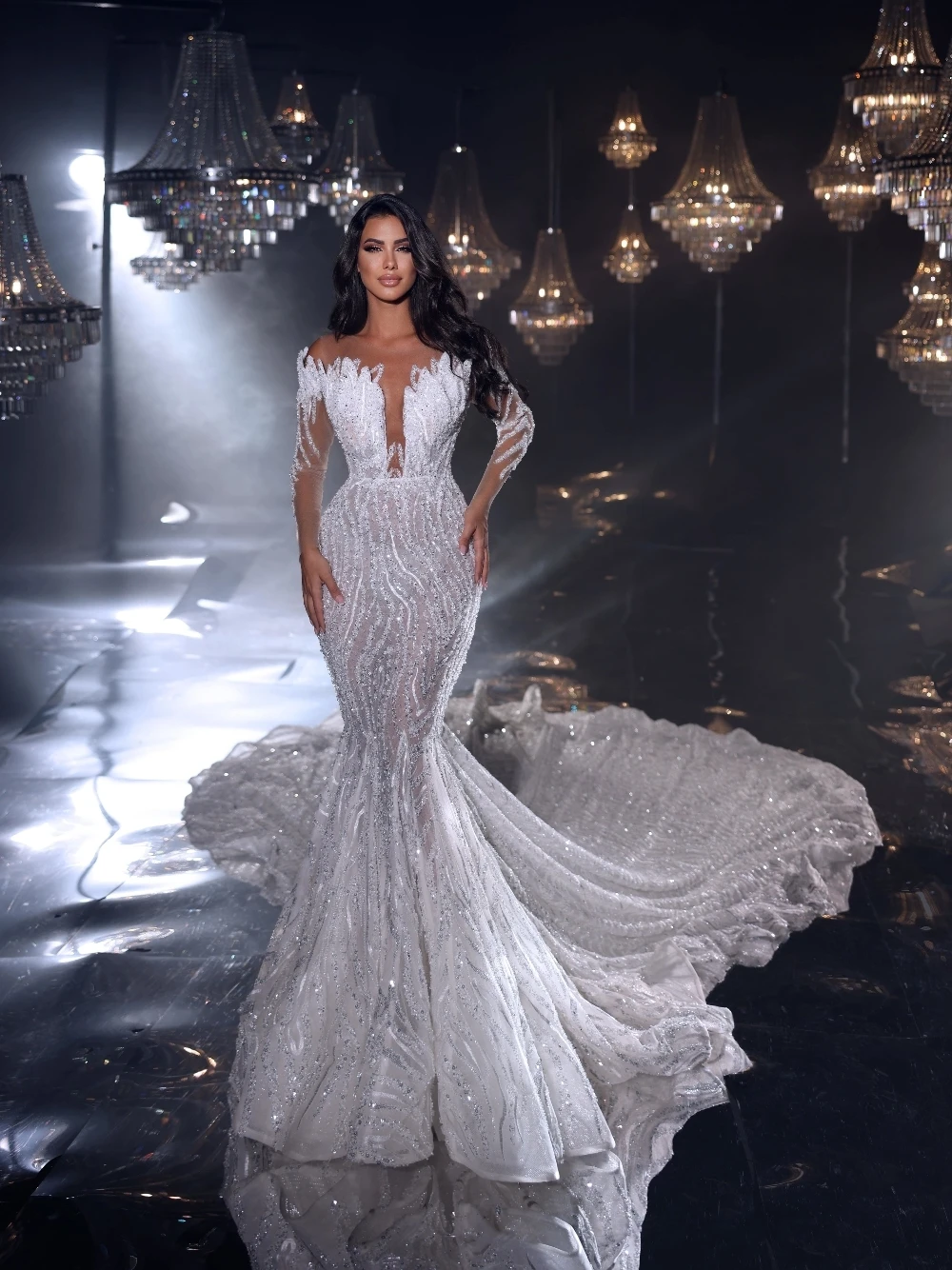 Dazzling Mermaid Wedding Dress Off Shoulder Plunge Neckline Customized Bridal Gown Sexy Modern Richly Floor-length Bride Wear