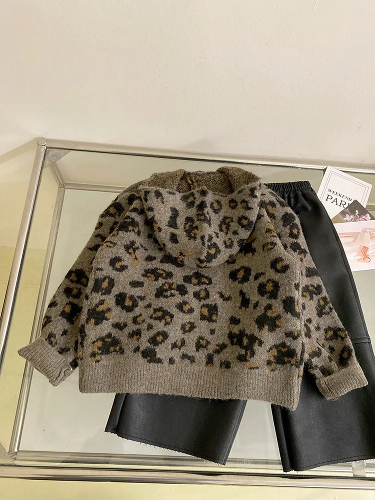 

Girls' Leopard Print Hooded Knit Sweater Cardigan Autumn Winter New Fleece Warm Leather Pants Fashion Set