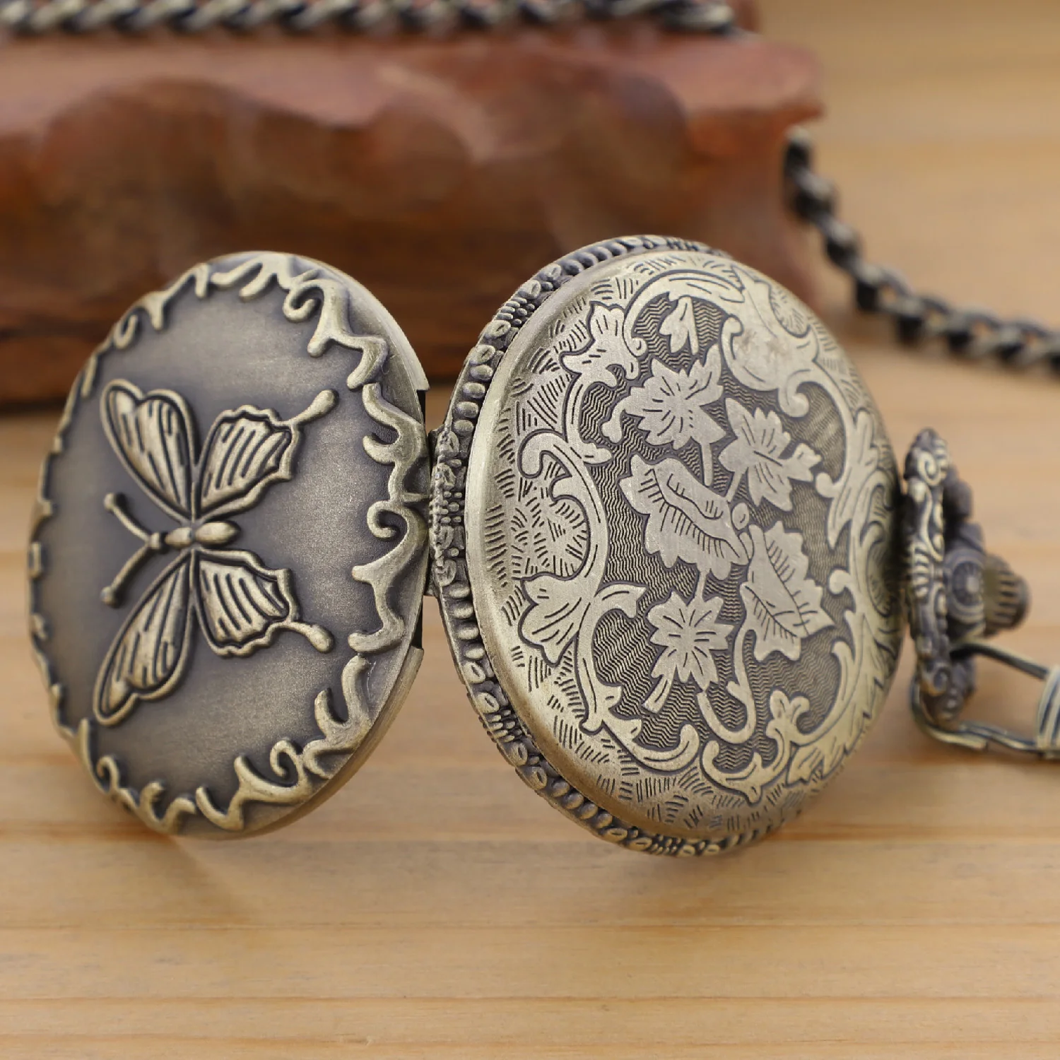 ريترو كوارتز ساعة الجيب فراشة نمط خمر ساعات الجيب على مدار الساعة للرجال النساء مع سلسلة فوب مجوهرات اكسسوارات هدايا