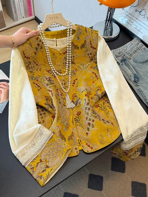 New Chinese Style Embroidered Vest Yellow Young Model Traditional Tunic Top Women's Fashion Spring New Arrival Sensation