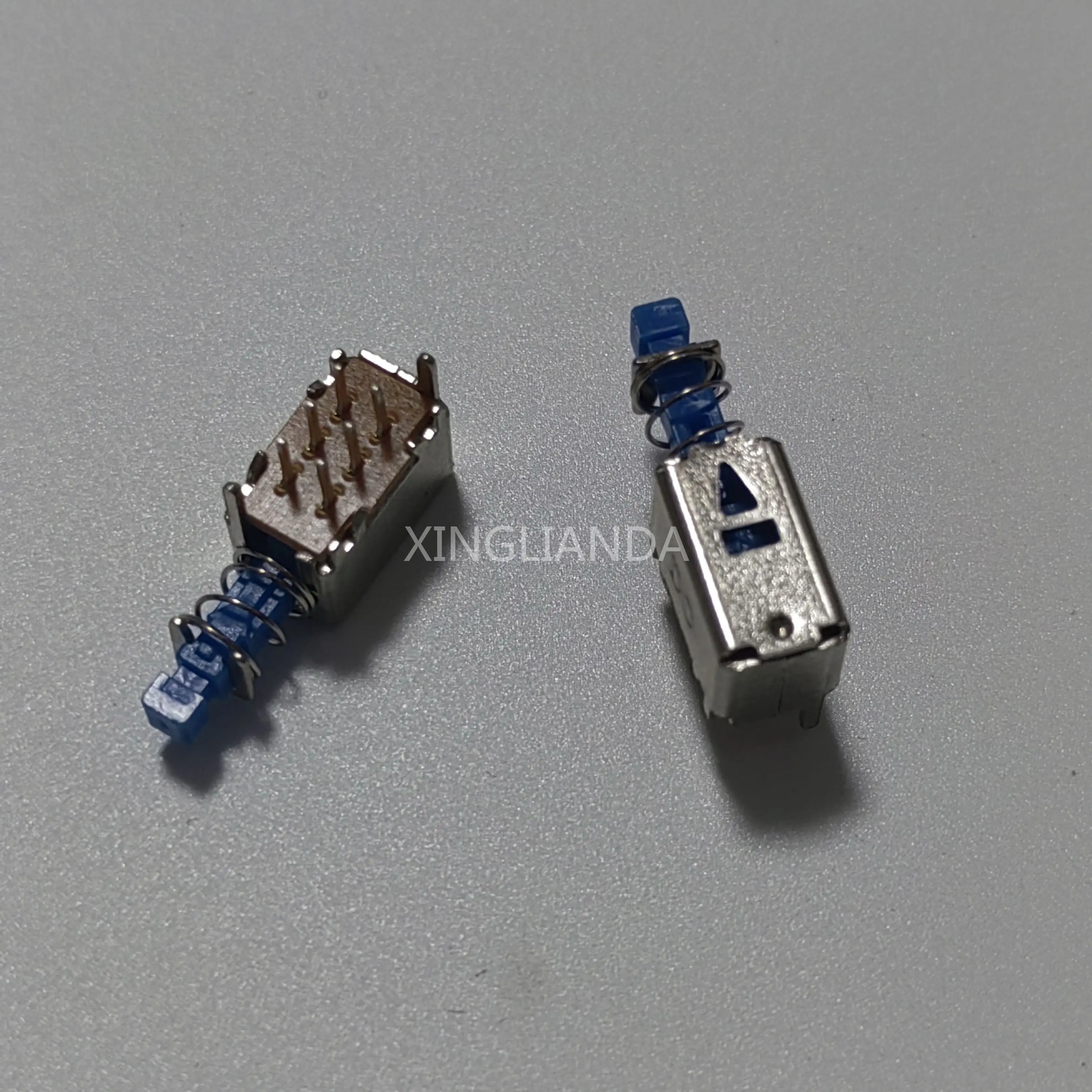 50 قطعة A04 أفقي دفع سحب مستقيم مفتاح التبديل 6Pin أقدام الأسلاك مع آذان الذاتي إعادة تعيين مع قفل دفع مجموعة صندوق علوي زر الطاقة