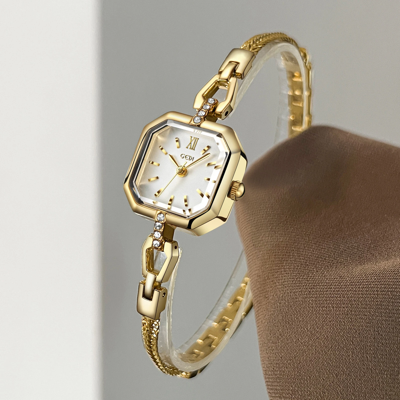 Ladies' Watch High-end Exquisite Square Bracelet Light Luxury Retro Waterproof Quartz Watch Women's Wristwatch