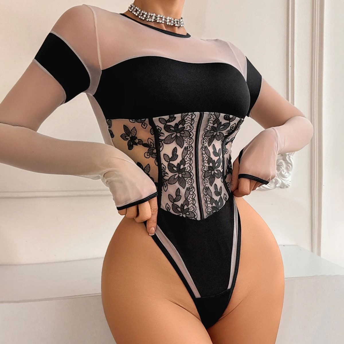 

Хит продаж 2026 года: вышитая сетчатая прозрачная одежда с эффектом похудения, которую можно носить как самостоятельную вещь, не нужно снимать, подходит для внешней торговли.