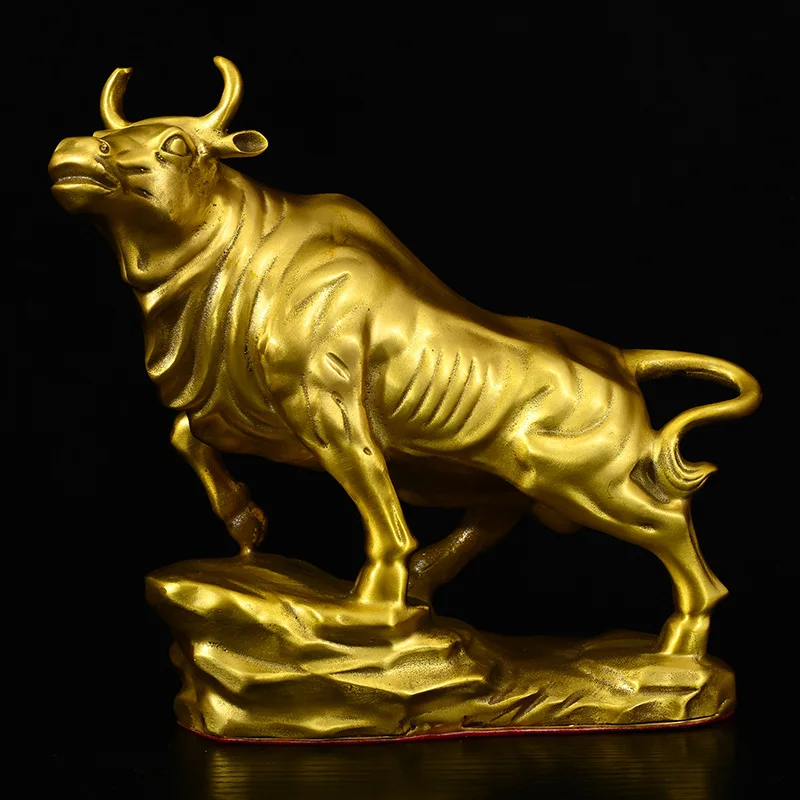 Brass Bull Figurine: A Symbol of Strength and Vigor, Animal Decoration for Home and Office