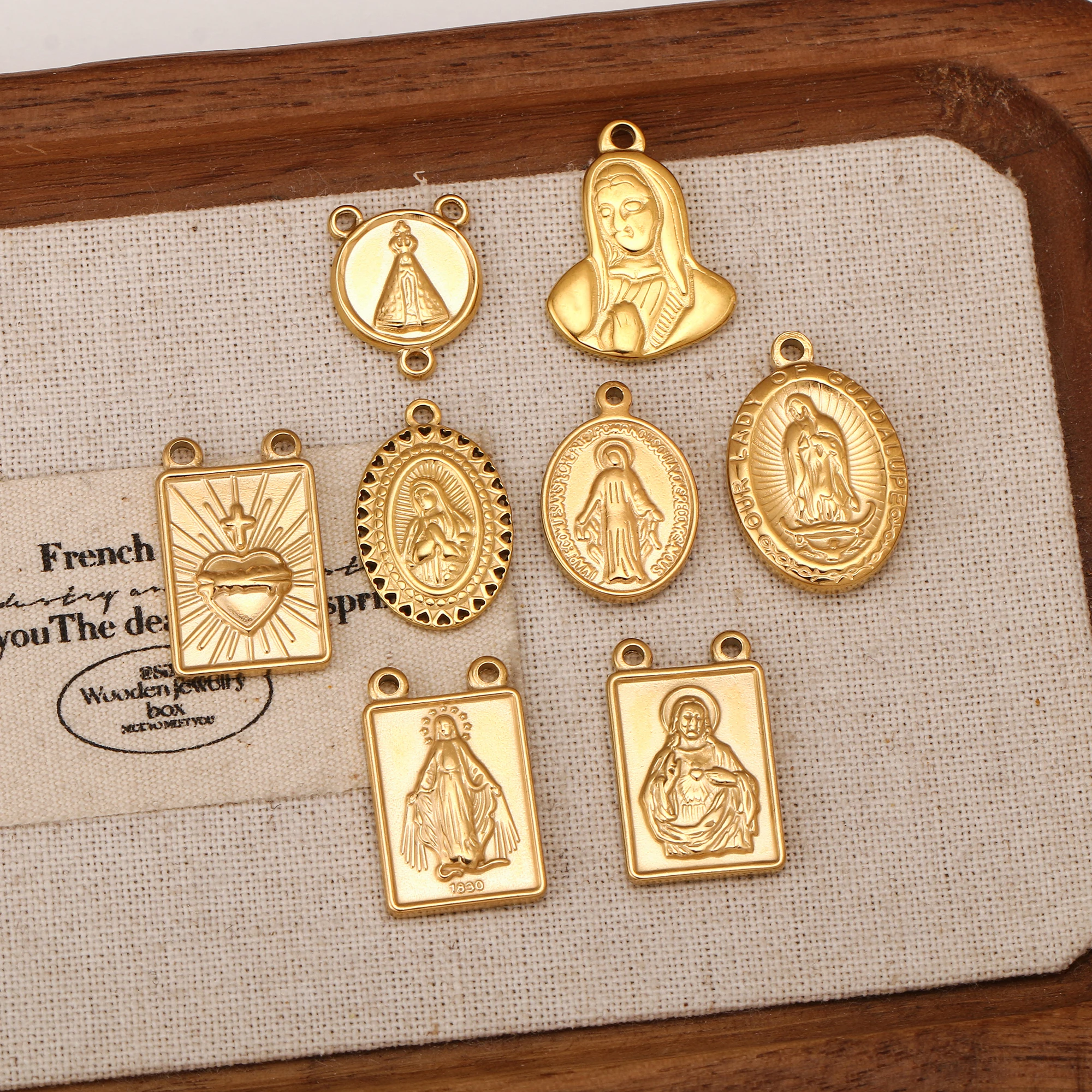 3Pcs Religious Virgen De Guadalupe Charms Stainless Steel Catholic Our Lady Medal Pendants DIY Necklaces Bracelet Jewelry Making view 5