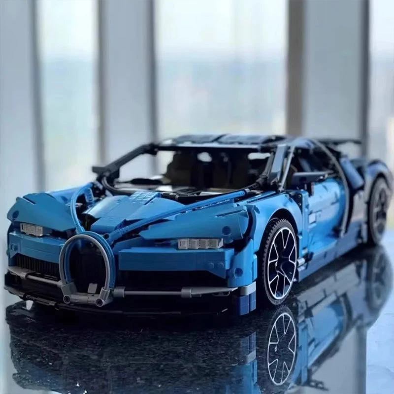 Thumbnail 2 - #10 Scale Models Sale