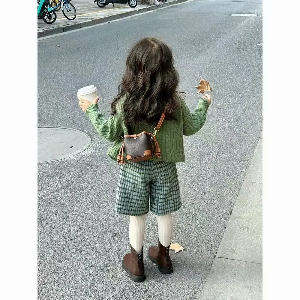 

Korean Children's Wear 2025 Autumn New Fashionable Green High-neck Herringbone jumper Girls Bird's-eye Fashion Versatile