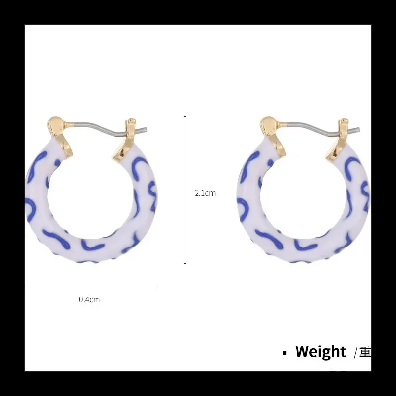 التصميم الأصلي سلسلة الخزف الأزرق والأبيض مطرز السيراميك اللؤلؤ الإناث البولكا نقطة المينا